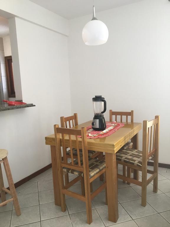 Apartamento Em Residencial Riviera Florianópolis Exteriör bild